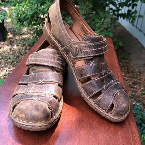 Gorgeous Josef Siebel Rosalie 45 Sandals